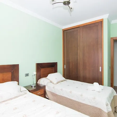 Mogarén: Jacuzzi&beautiful Views Bed and breakfast *