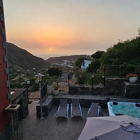 Bed & Breakfast Mogarén: Jacuzzi And Beautiful Views *